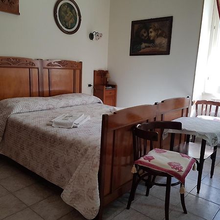 Da Agnese Locazioni Brevi Hotel Cagliari Luaran gambar