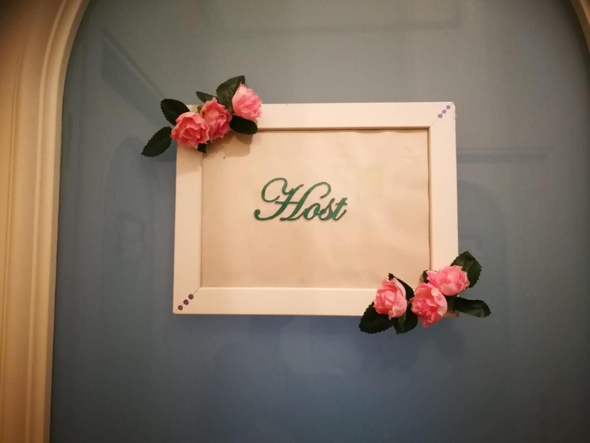 Da Agnese Locazioni Brevi Hotel Cagliari Luaran gambar