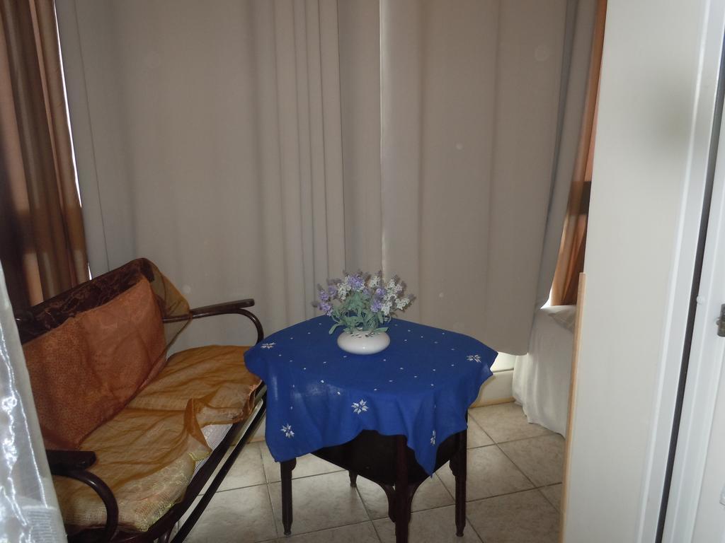Da Agnese Locazioni Brevi Hotel Cagliari Luaran gambar