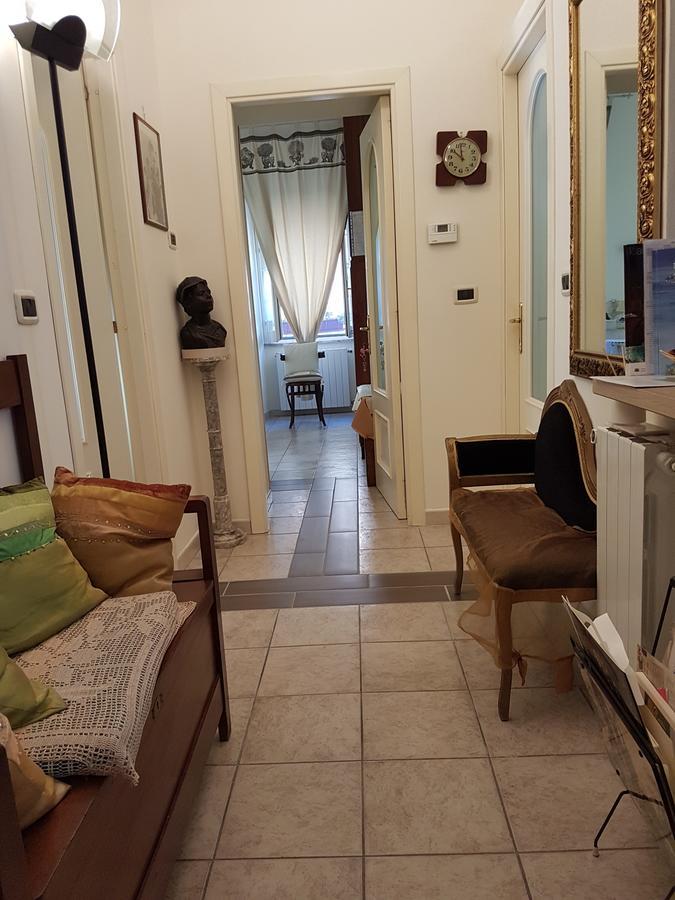 Da Agnese Locazioni Brevi Hotel Cagliari Luaran gambar