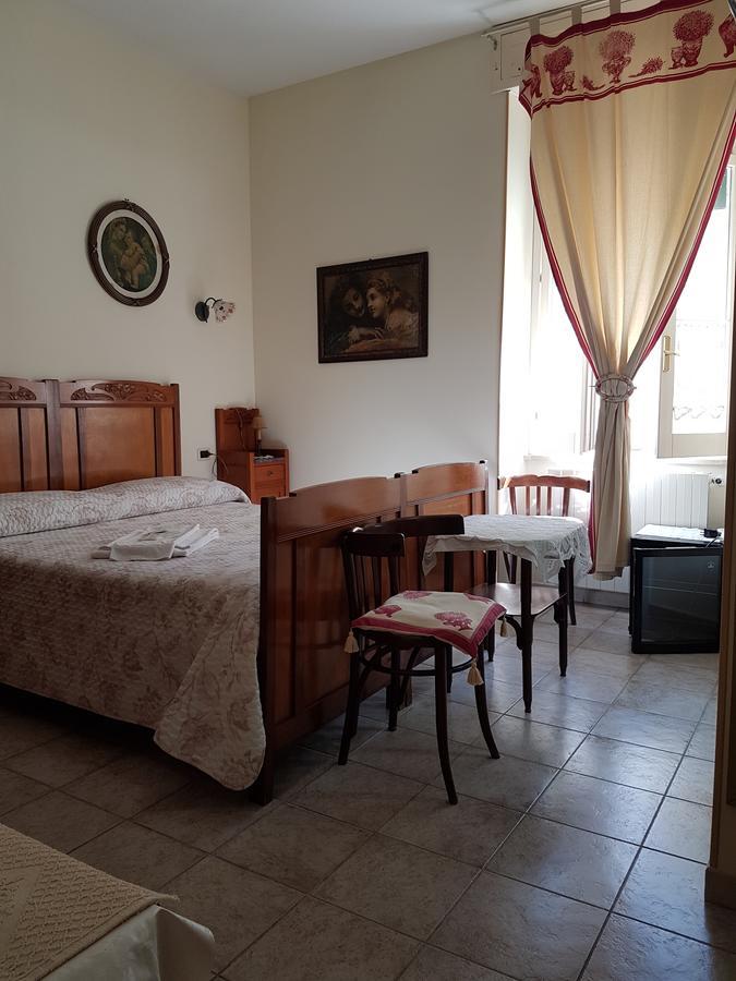 Da Agnese Locazioni Brevi Hotel Cagliari Luaran gambar