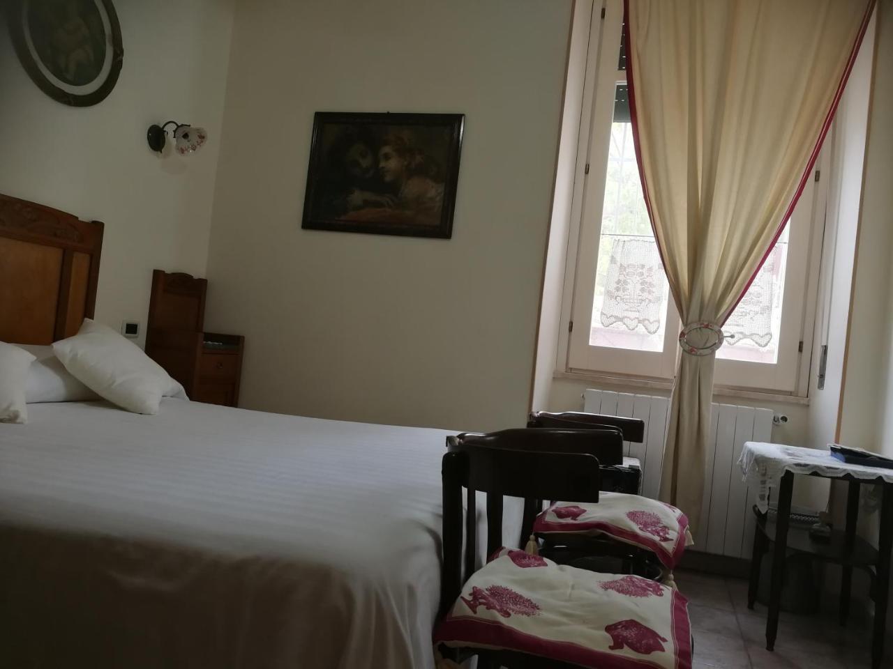 Da Agnese Locazioni Brevi Hotel Cagliari Luaran gambar